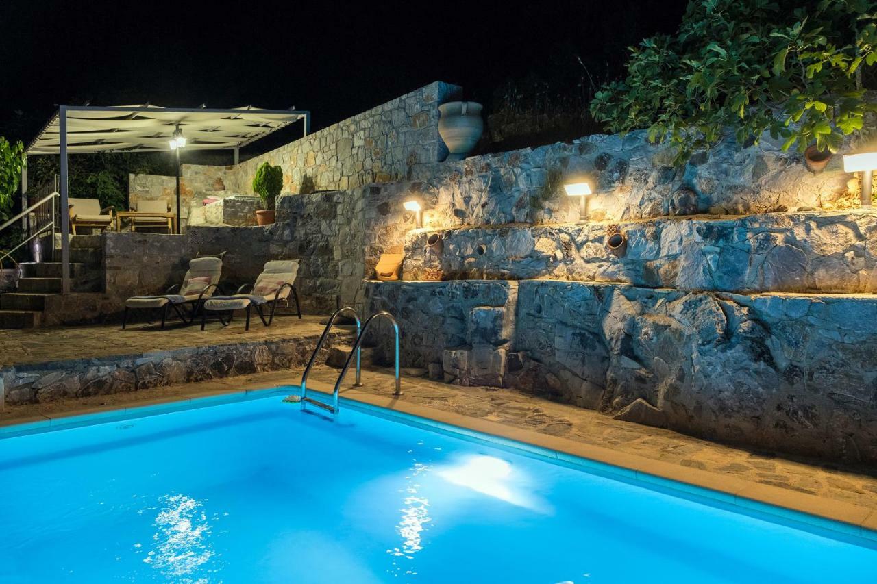 Stone Built Villa Galatia, Poolside & Perfect View Kares ภายนอก รูปภาพ